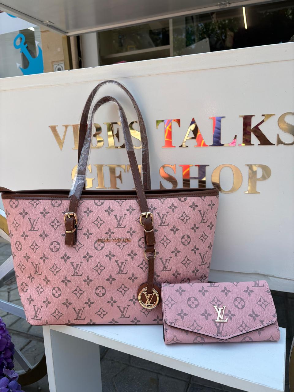 Louis vuitton bag