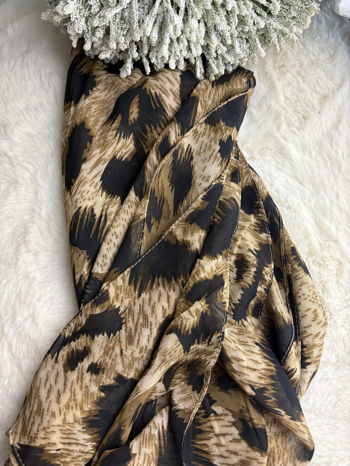 Wild Leopard Print Chiffon Hijab