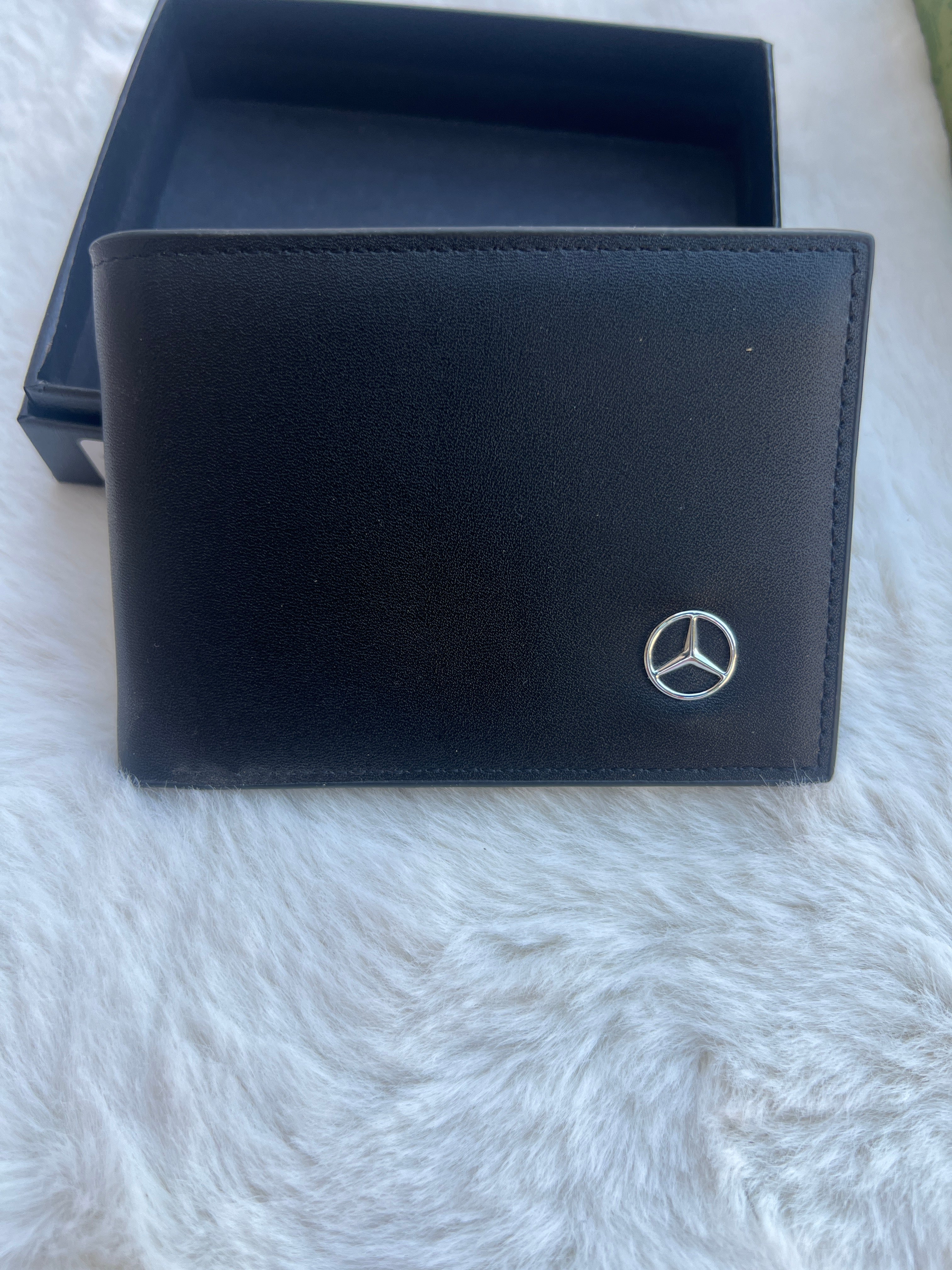 Mercedes-Benz Men’s Leather Wallet – Black