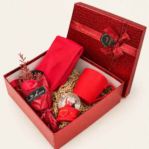Love & Cozy Premium Box